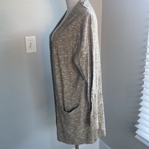 Madewell open cardigan in the color Marled Olive - Picture 5 of 7